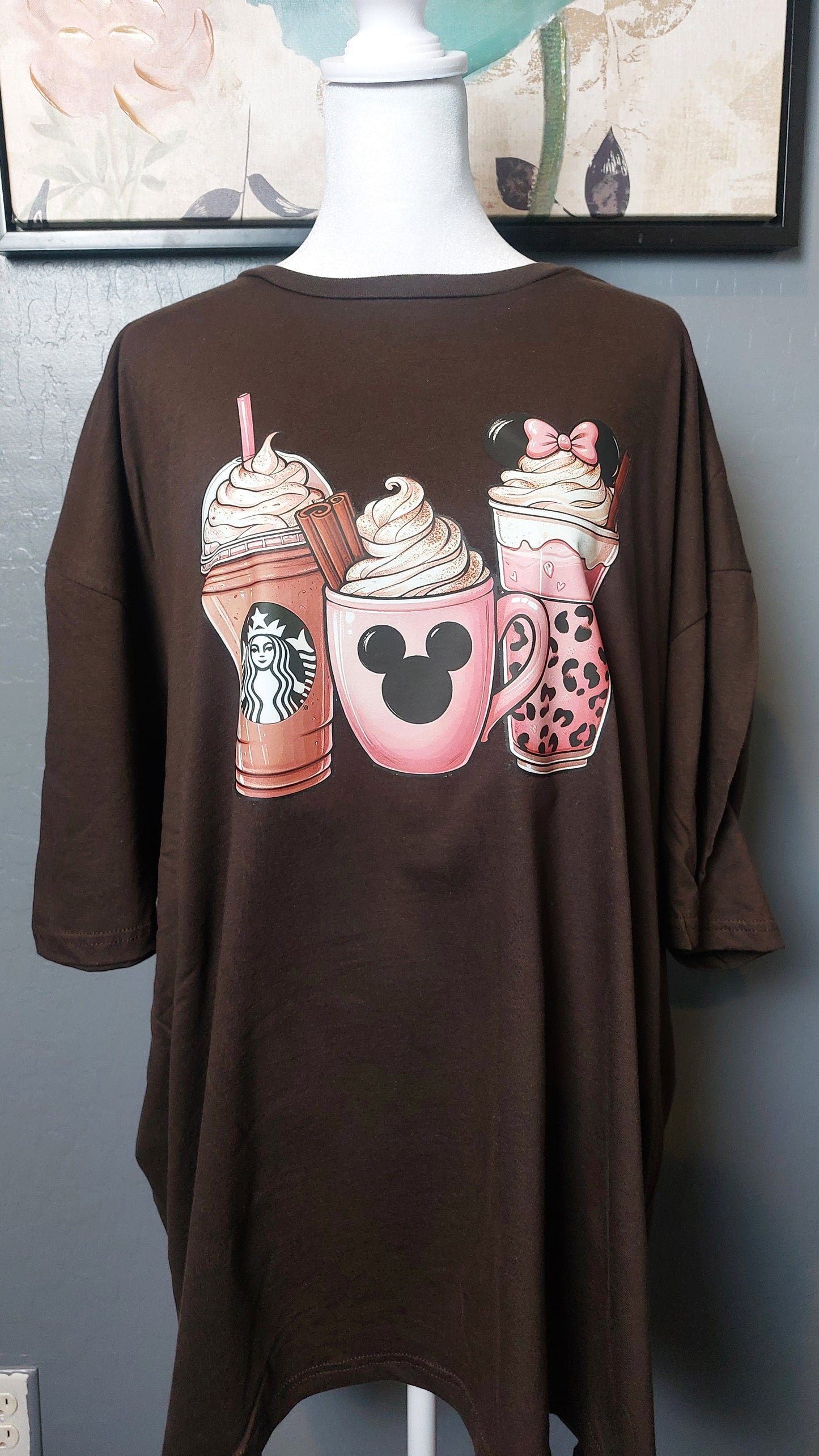COFFEE CUPS CREW-NECK T-SHIRT