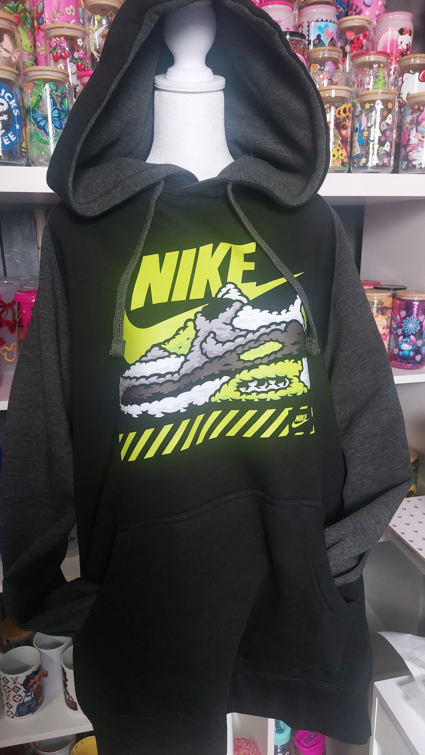 SHOE HOODIE READY TO GO