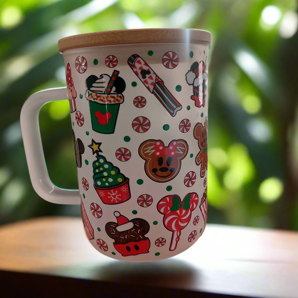 CHRISTMAS MUG WITH HANDLE AND LID