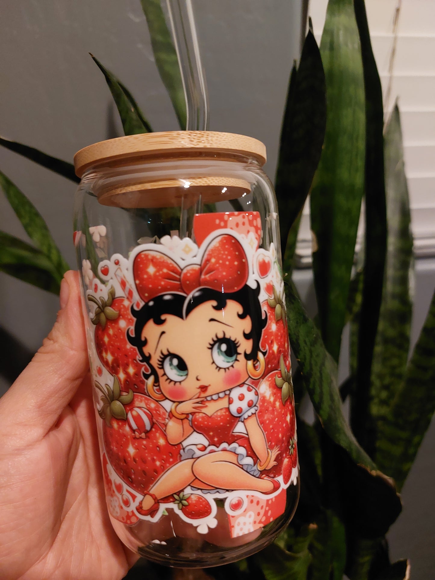 Betty straw berries Glass Tumbler 12oz