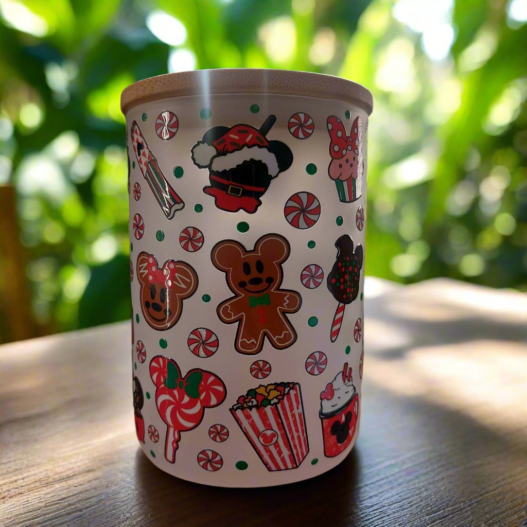 CHRISTMAS MUG WITH HANDLE AND LID