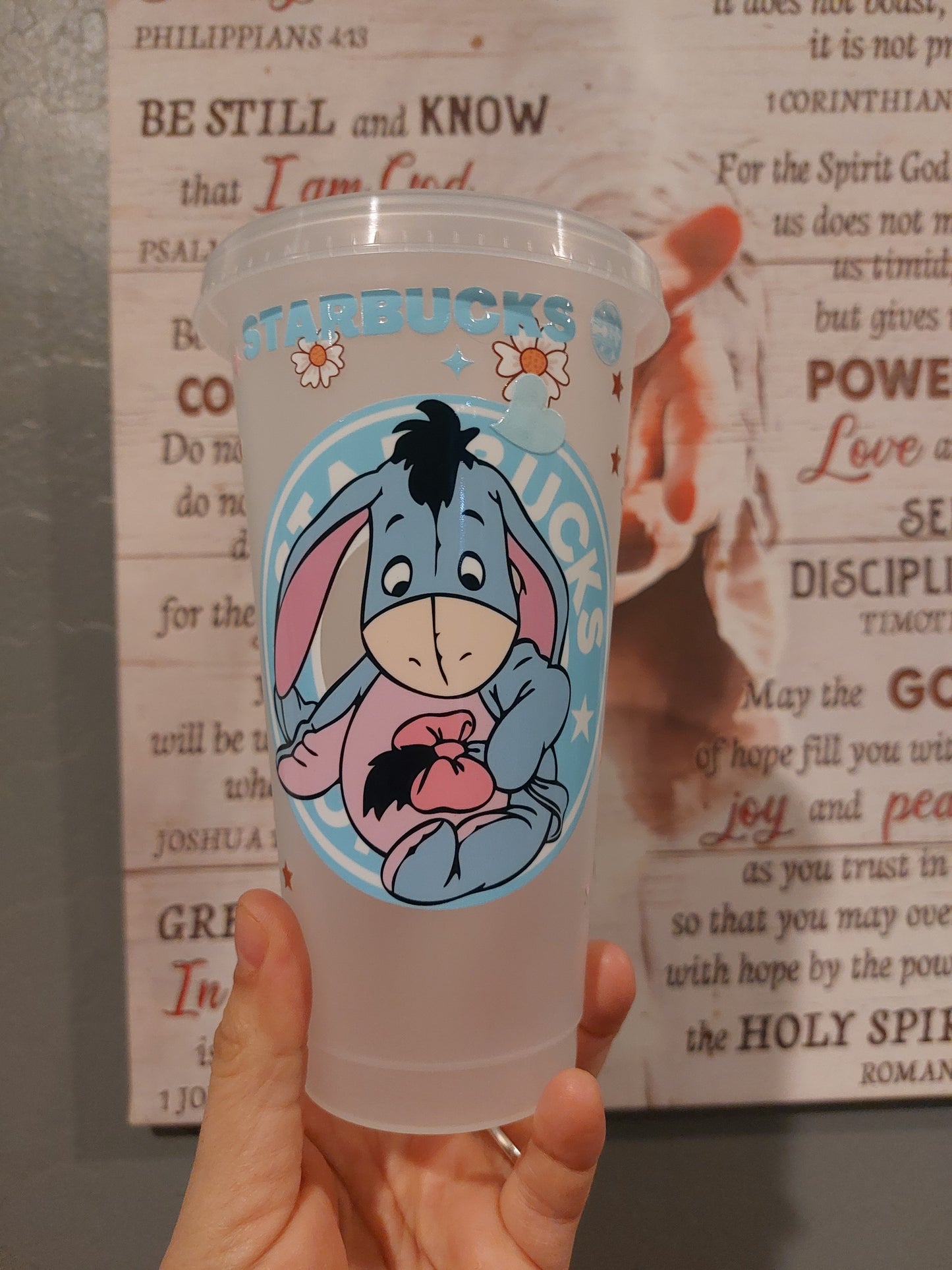 Plastic Starbucks cup with straw Eeor