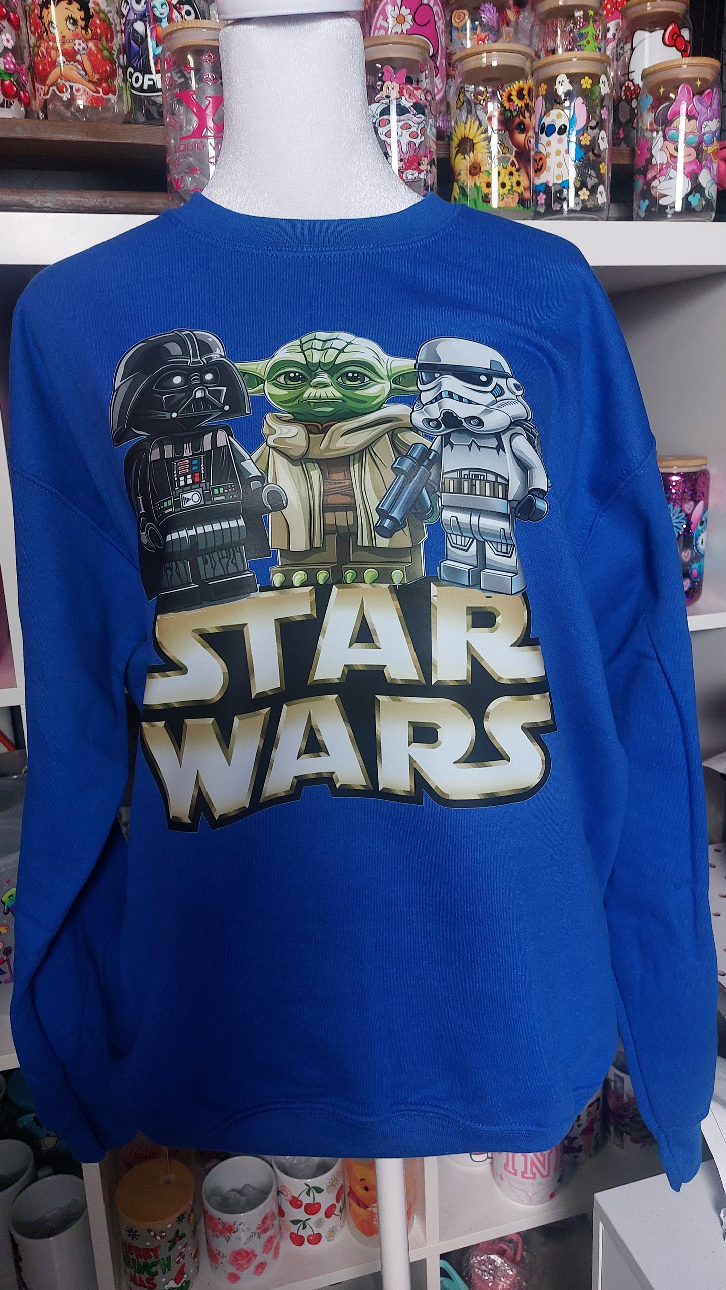 Star W Friends crew neck sweater