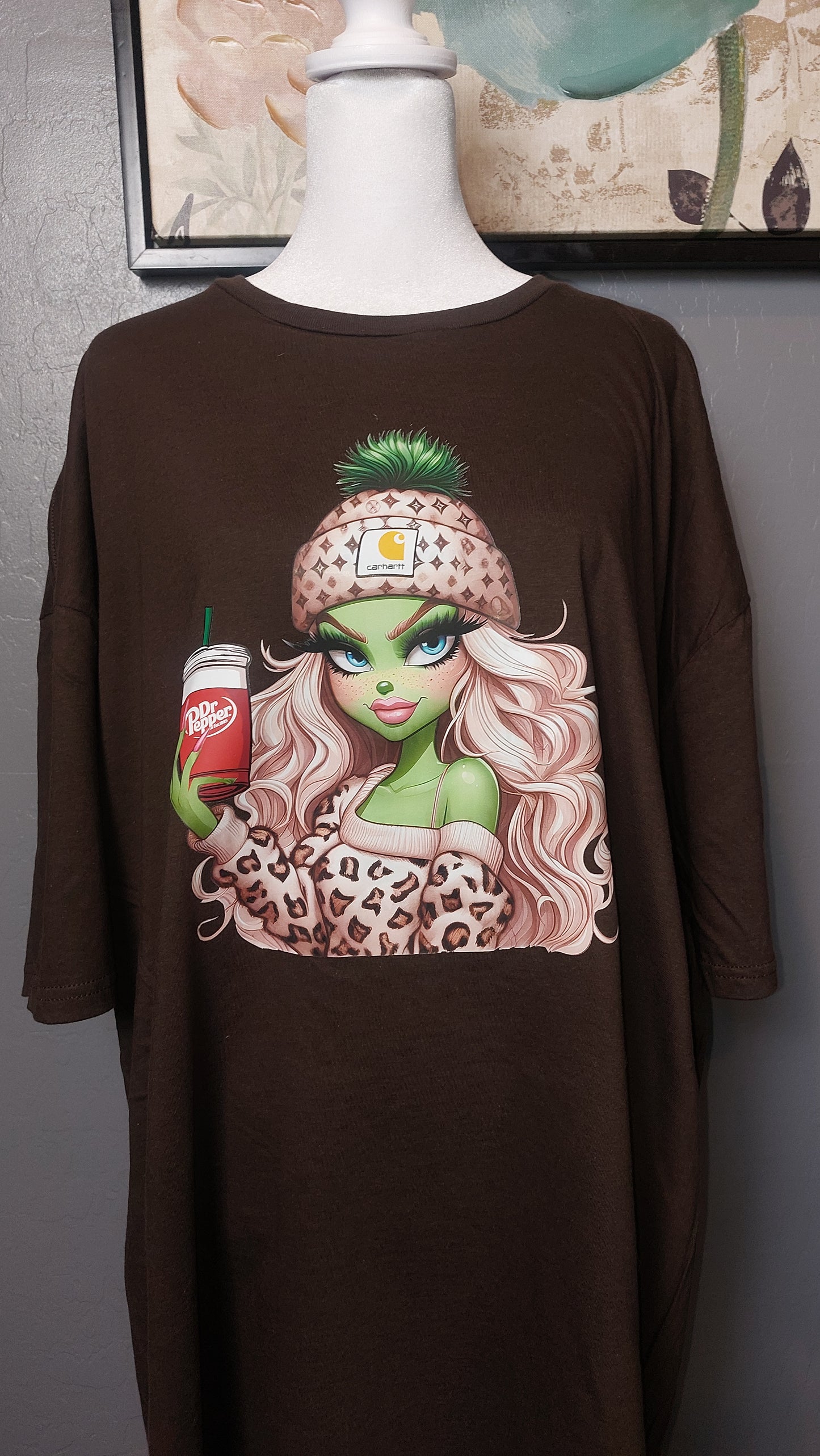 GRINCHY LADY CREW-NECK T-SHIRT
