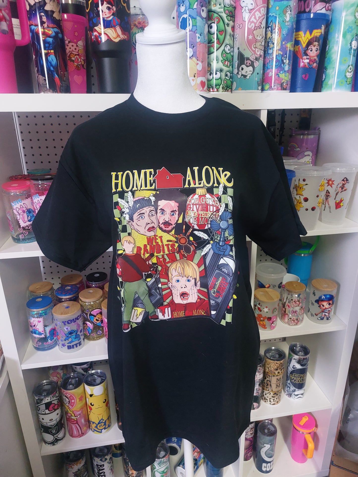 Christmas home alone crew-neck t-shirt