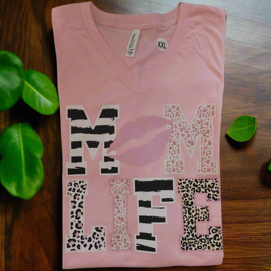 MOM LIFE  T-shirt V-neck ready to go