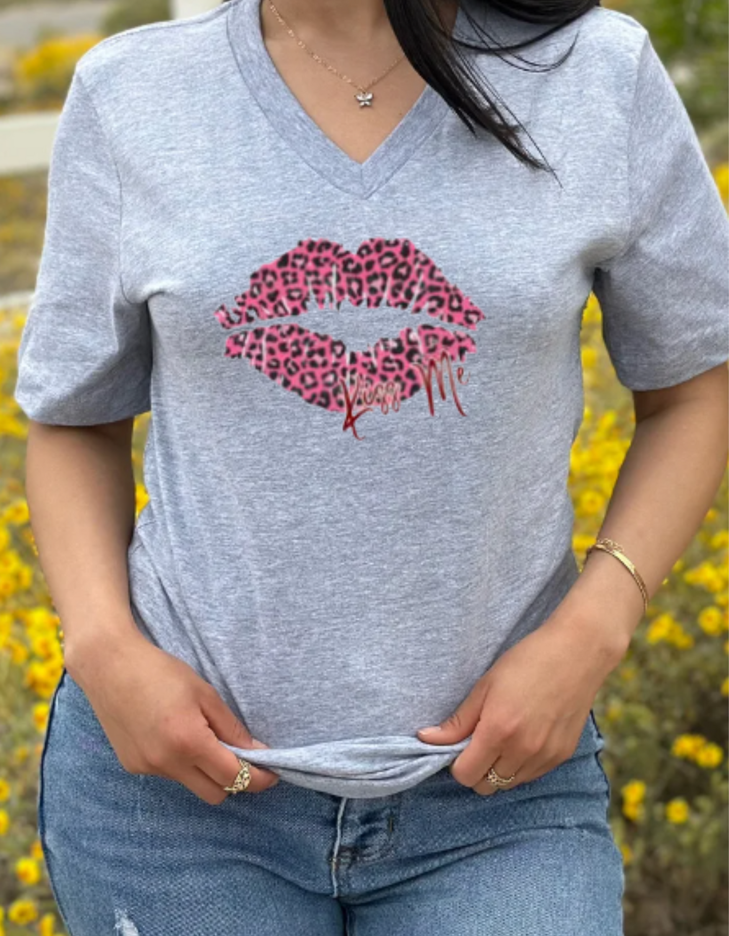 "Kiss Me" Pink Leopard Lips Print T-Shirt