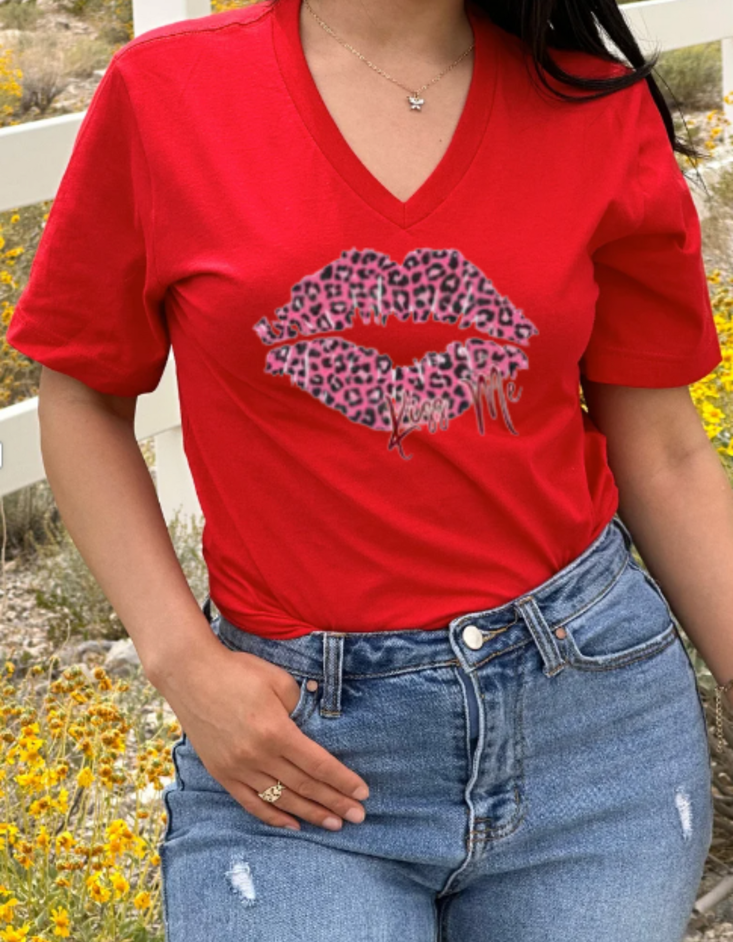 "Kiss Me" Pink Leopard Lips Print T-Shirt