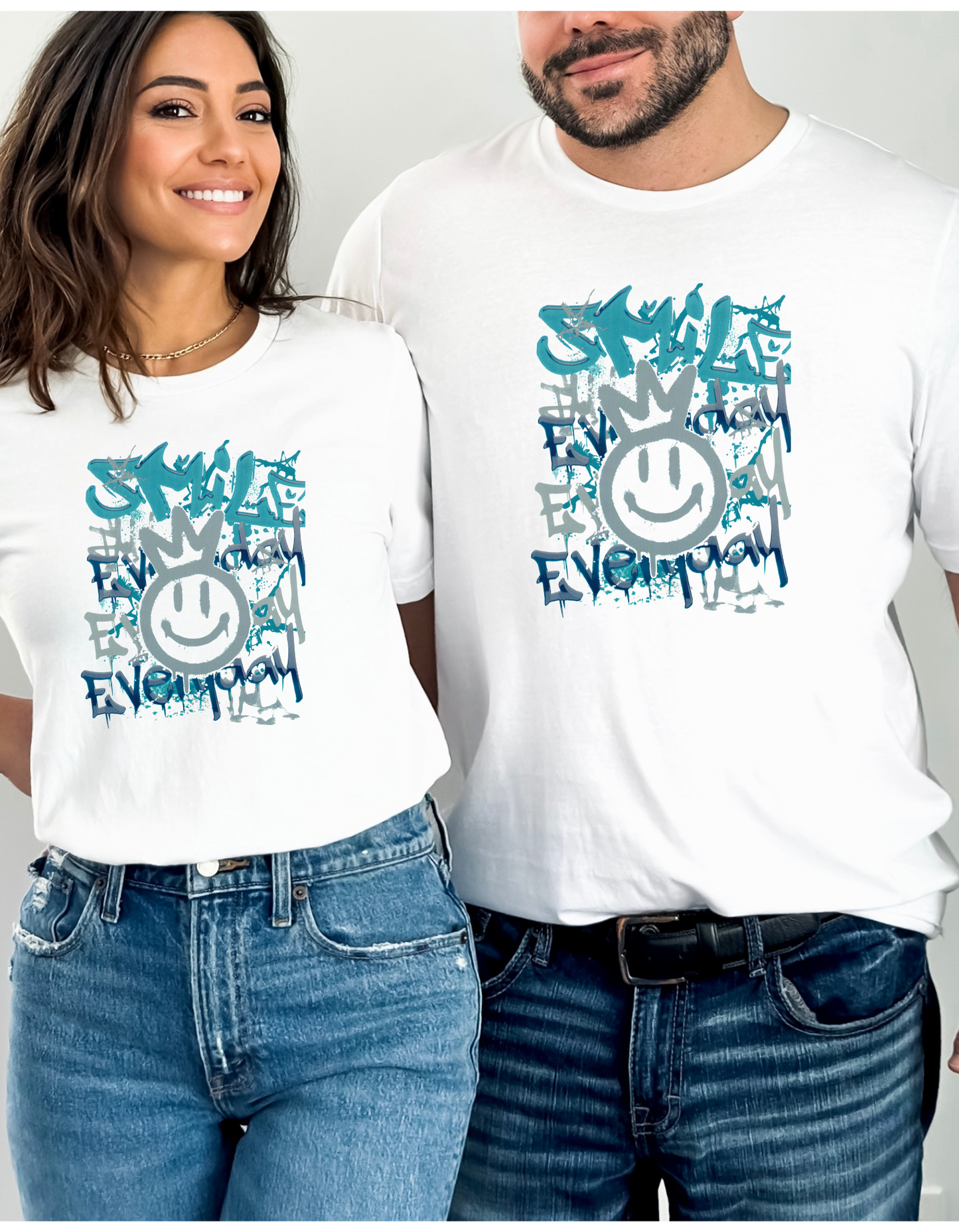 GRAFFITI SMILEY *BLUE & SILVER