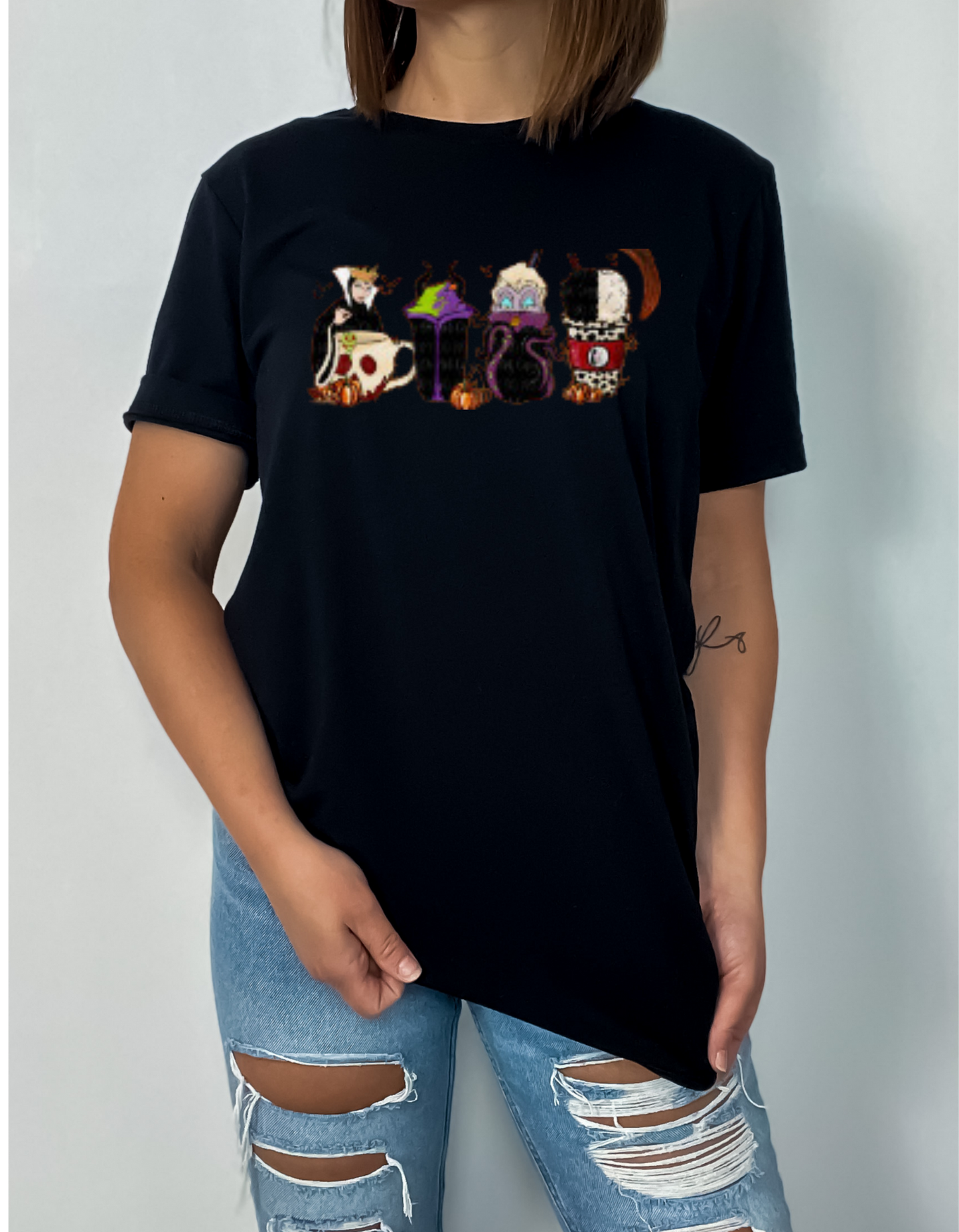 VILLIANS CUPS T-SHIRT