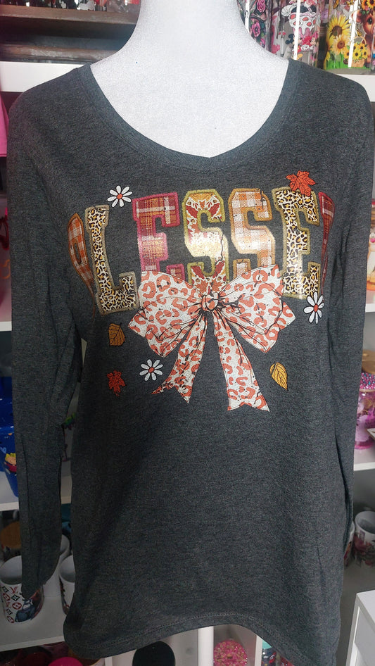 Long sleeve V-neck