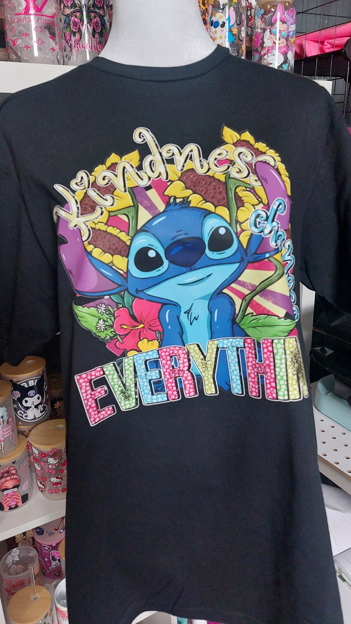 Kindness changes everything crew neck t-shirt