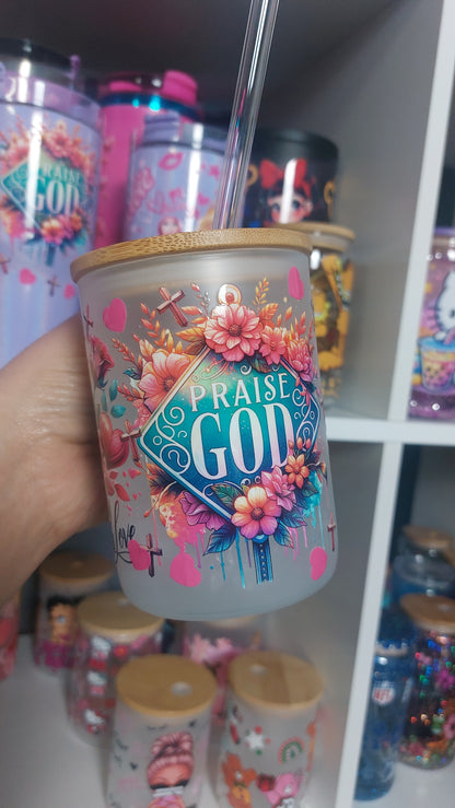 Praise God 17oz Glass handle with lid & straw