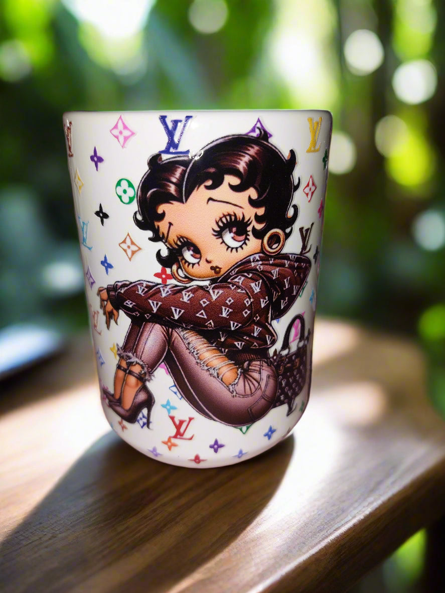 Betty LV 15oz mug
