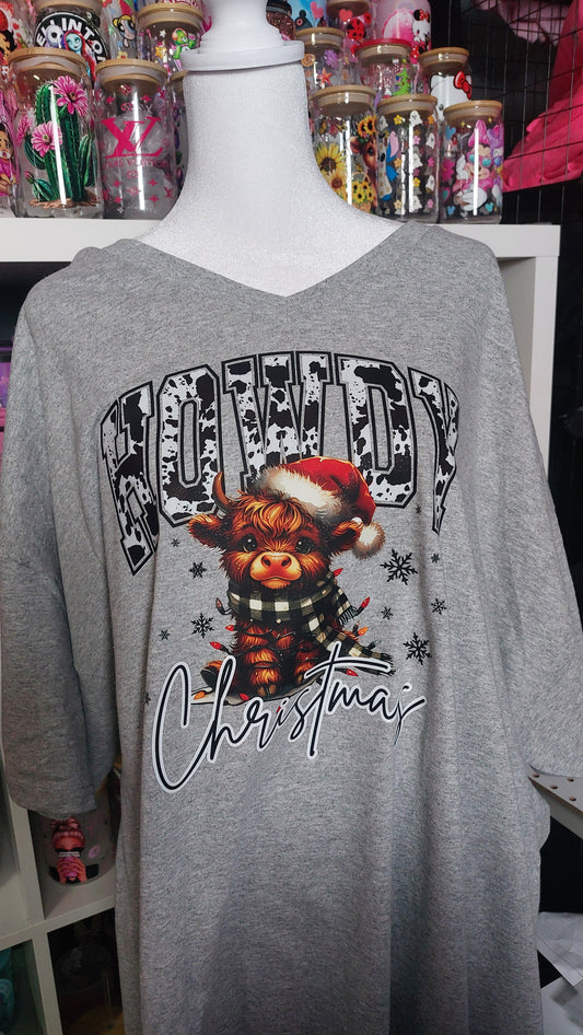 CHRISTMAS COW  V-NECK T-SHIRT